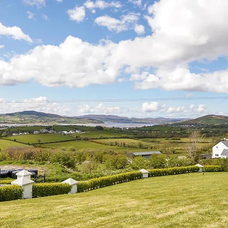 Seaview 'sleeping 2 Guests'