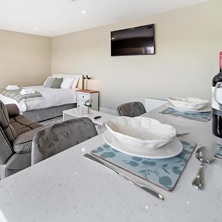Seaview 'sleeping 2 Guests' Apartment Burnfoot
