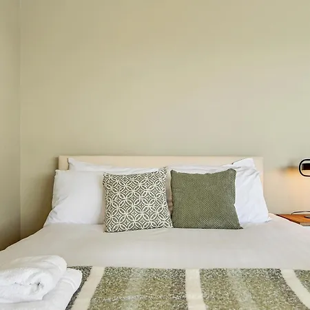 Seaview 'sleeping 2 Guests' Apartman *