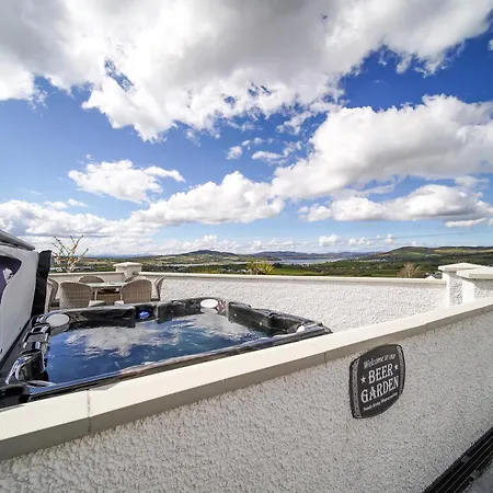 Apartment Seaview 'sleeping 2 Guests' Burnfoot