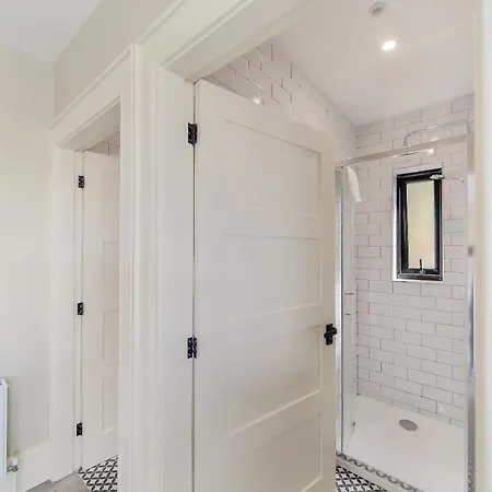 Seaview 'sleeping 2 Guests' Apartman *