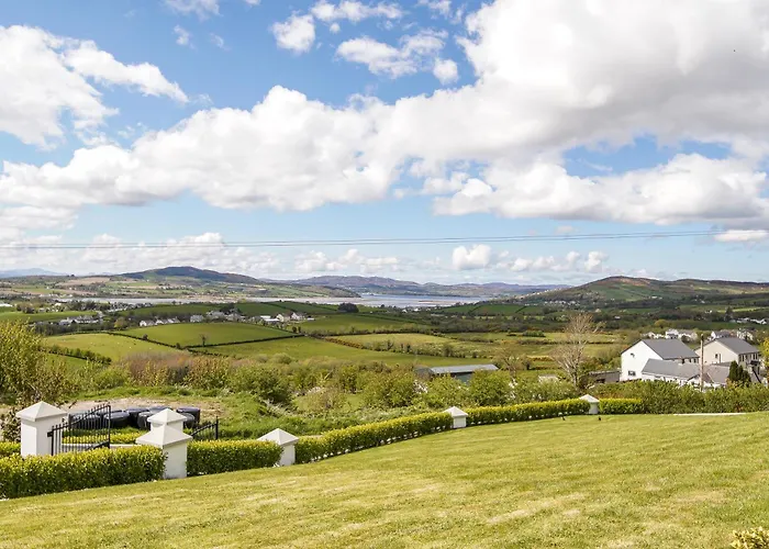 Seaview 'sleeping 2 Guests'